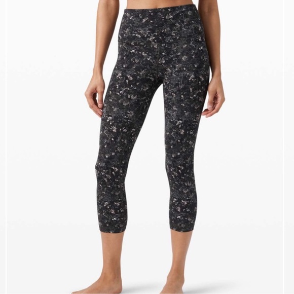 Lululemon Align Crop Equalized Multi leggings 8 - Picture 2 of 6